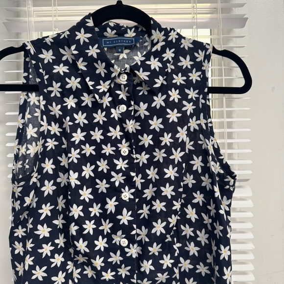 Vintage Blue & White Floral Button Down Crop Top - Picture 5 of 10